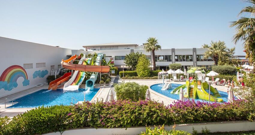 Palm Wings Beach Resort& Spa