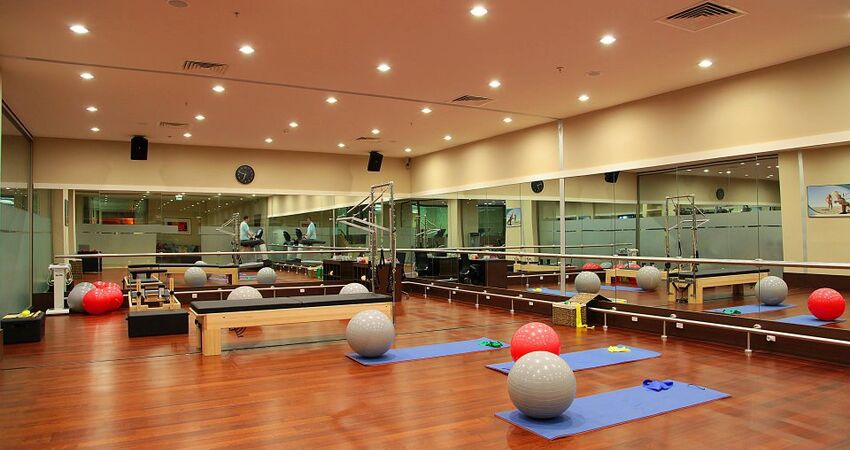 Cratos Premium Hotel & Casino & Port & Spa