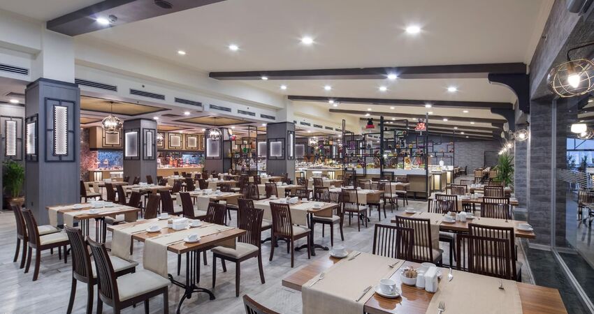 Merit Park Hotel Casino & Spa