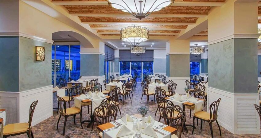 Limak Cyprus Deluxe Hotel
