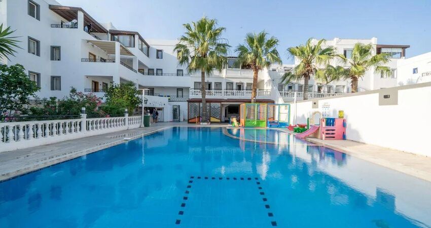 Lidya Suite Apart Hotel