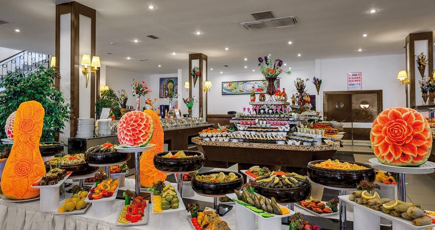 Cristal Aura Beach Resort & SPA