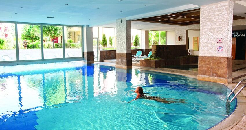 Cristal Aura Beach Resort & SPA