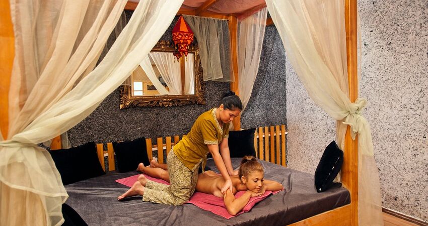 Cristal Aura Beach Resort & SPA