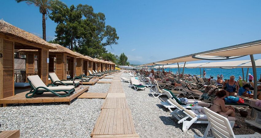 Cristal Aura Beach Resort & SPA
