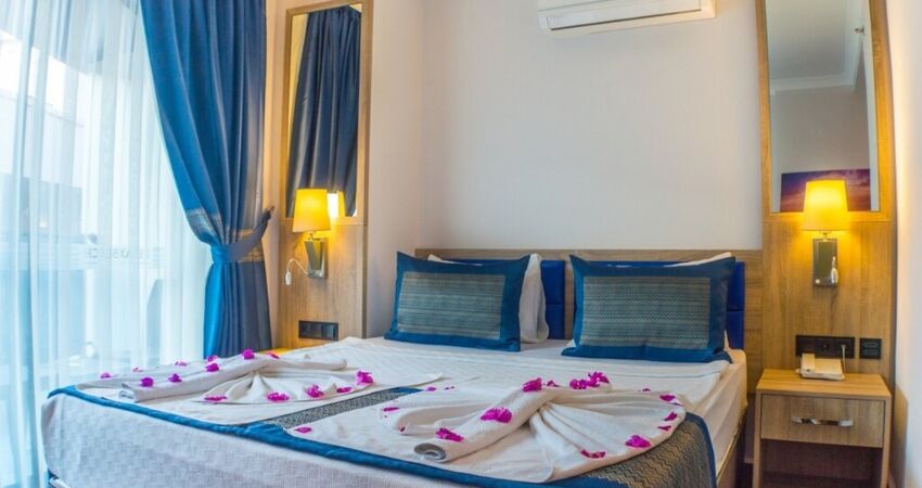 Relaxbeach Hotel