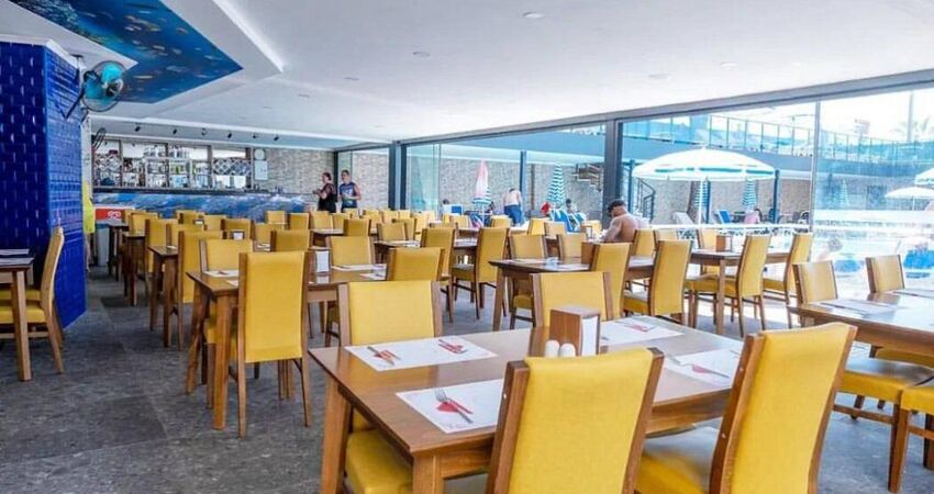 Relaxbeach Hotel