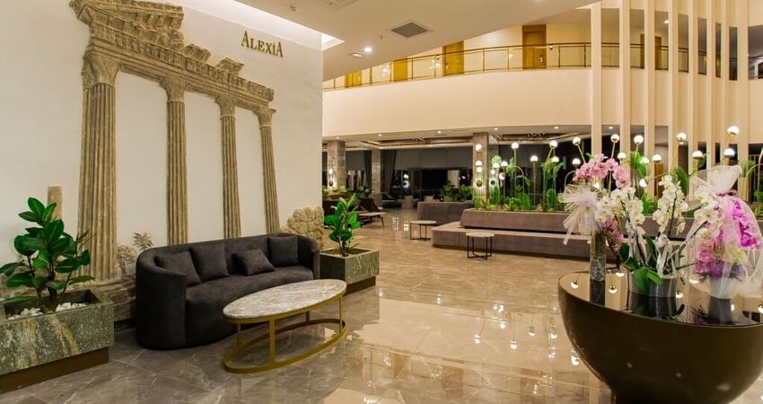 Alexia Resort & Spa (+16 Yaş Yetişkin Oteli)