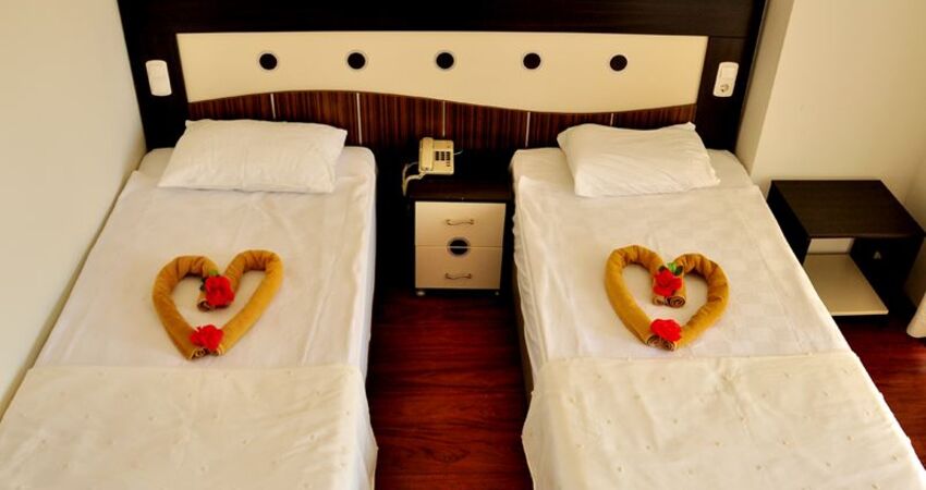 Lavitas Hotel