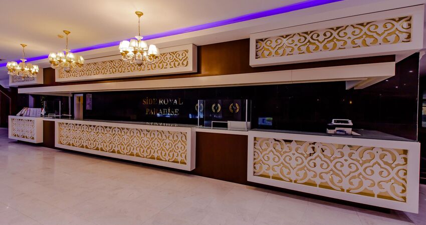 Side Royal Paradise
