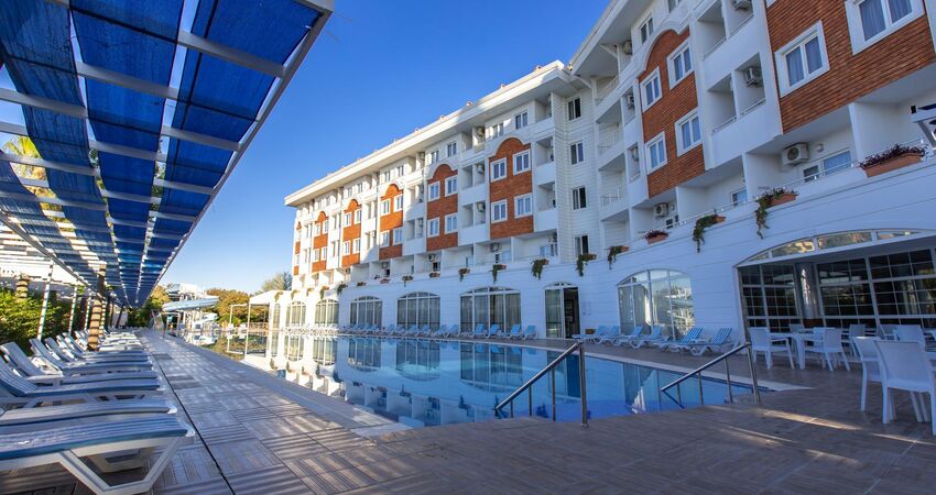 Side Royal Paradise