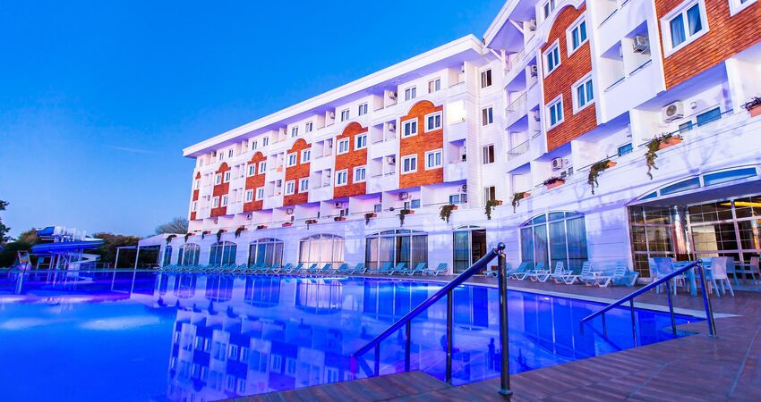 Side Royal Paradise