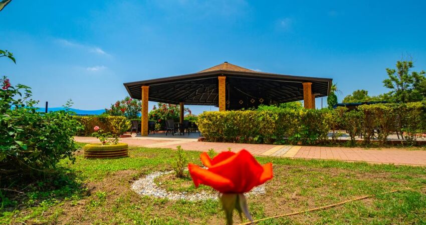 Mediterranean Breze Hotel