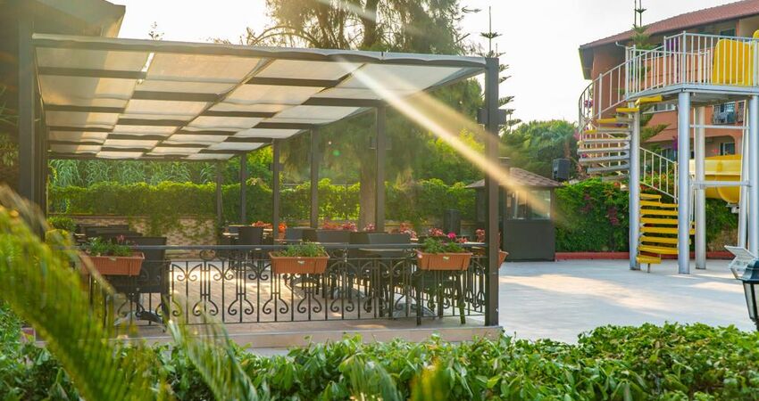 Mediterranean Breze Hotel