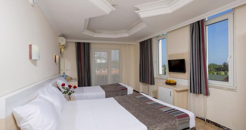 Mediterranean Breze Hotel