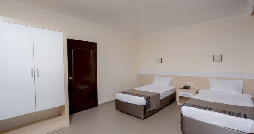 Mediterranean Breze Hotel
