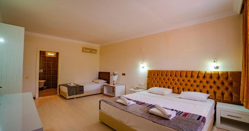 Mediterranean Breze Hotel