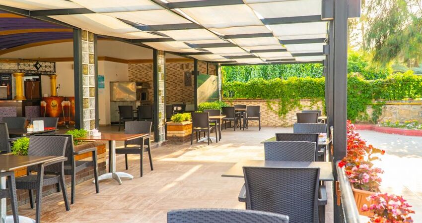 Mediterranean Breze Hotel