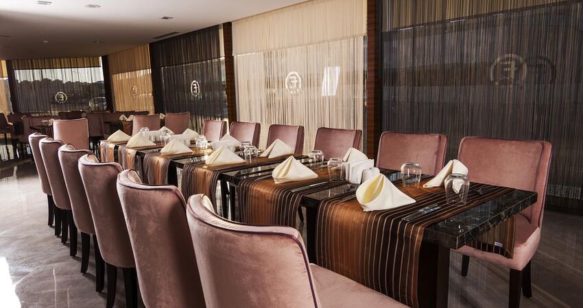 Majura Hotel Business