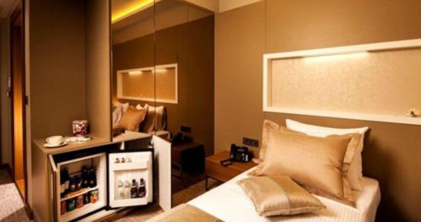 Majura Hotel Business