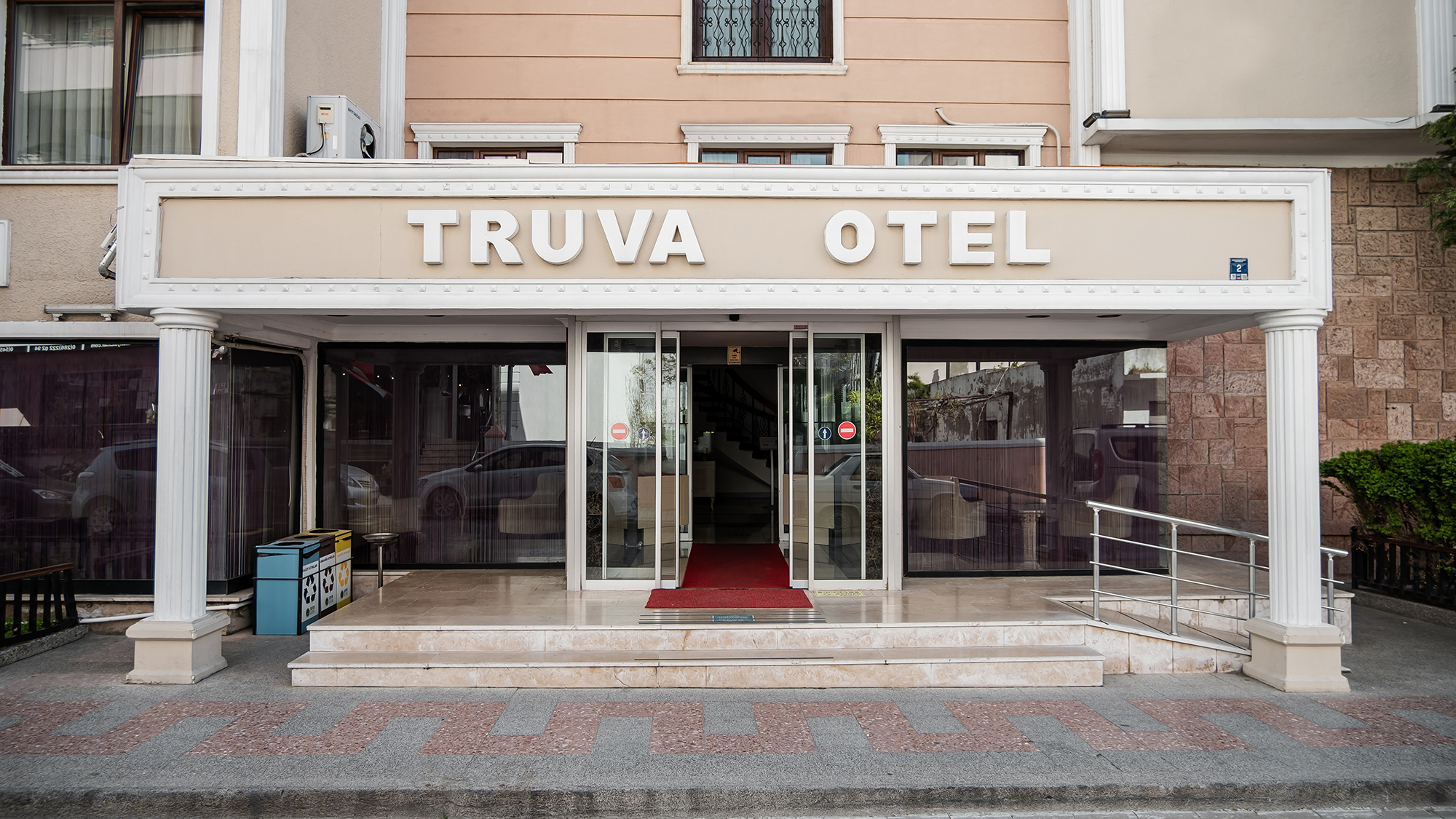 Büyük Truva Oteli