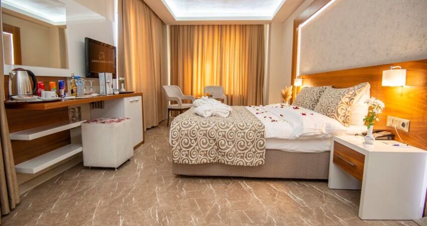 MCG Marble Hotel