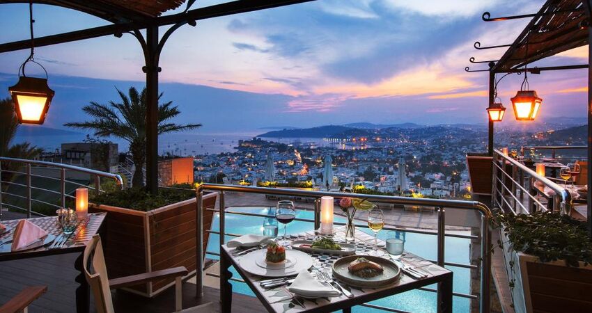 The Marmara  Otel