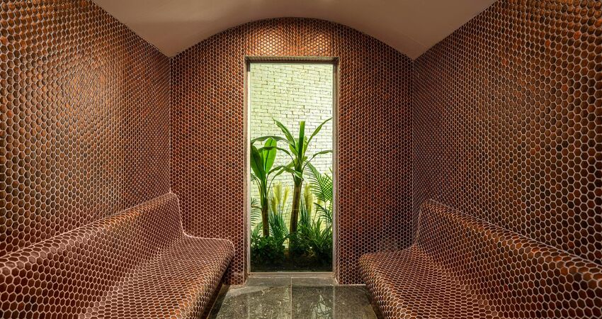 Kirman Calyptus Resort & Spa