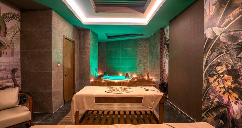 Kirman Calyptus Resort & Spa