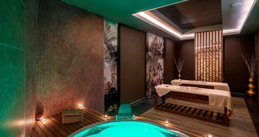 Kirman Calyptus Resort & Spa