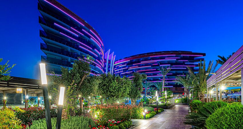 Kirman Calyptus Resort & Spa