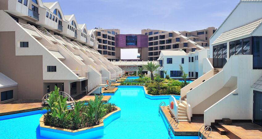 Susesi Luxury Resort