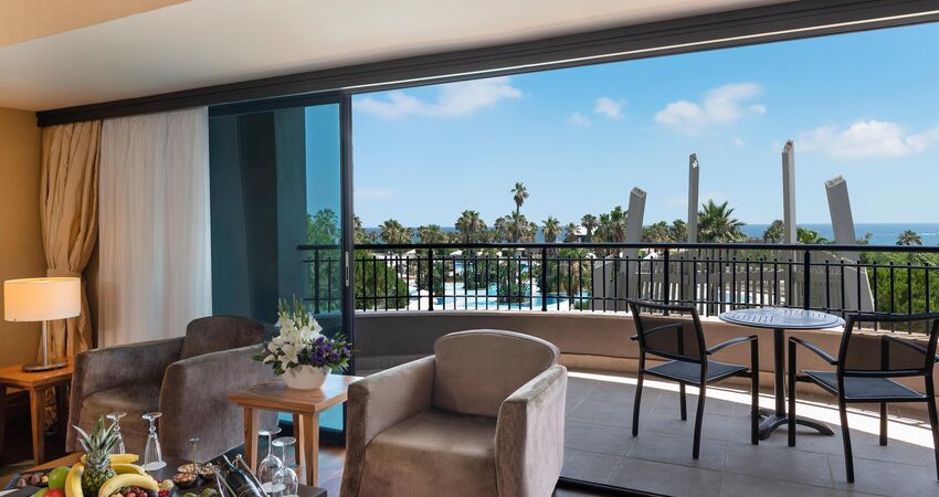 Susesi Luxury Resort