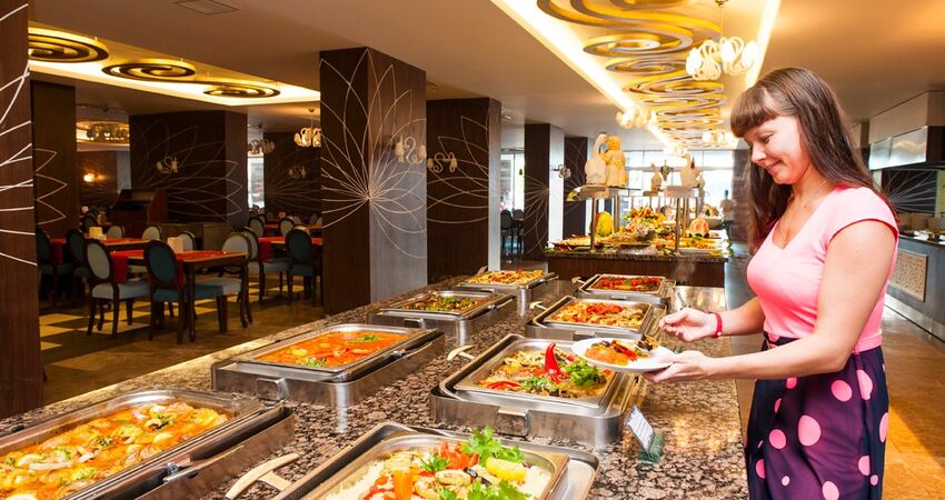 Concordia Celes Hotel