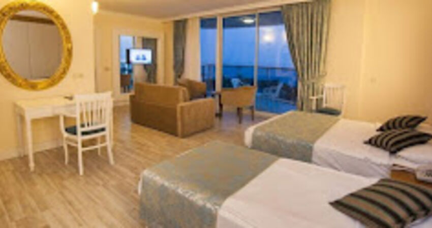 Concordia Celes Hotel