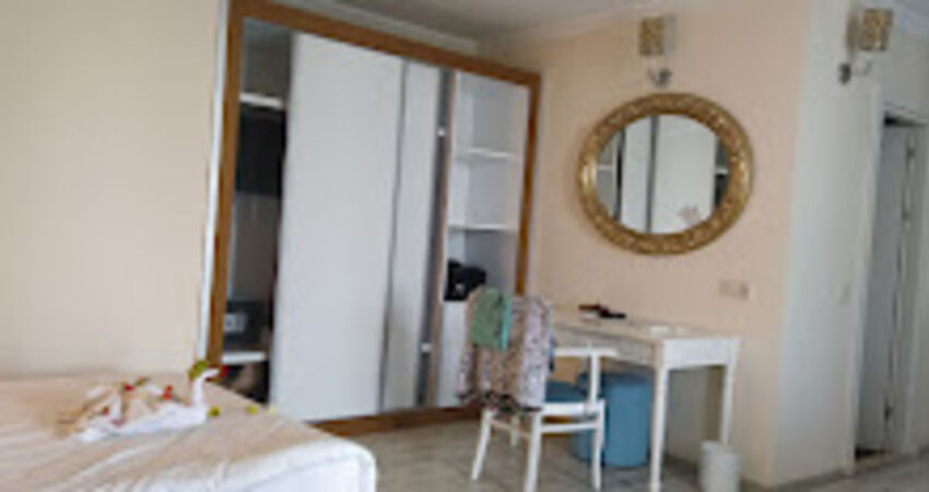 Concordia Celes Hotel