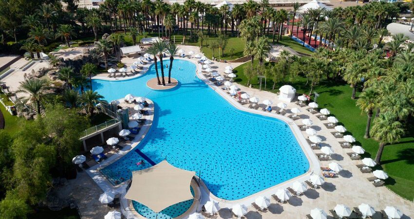 Seven Seas Hotel Blue