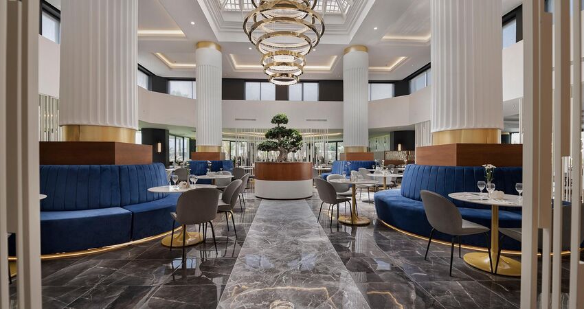 Seven Seas Hotel Blue