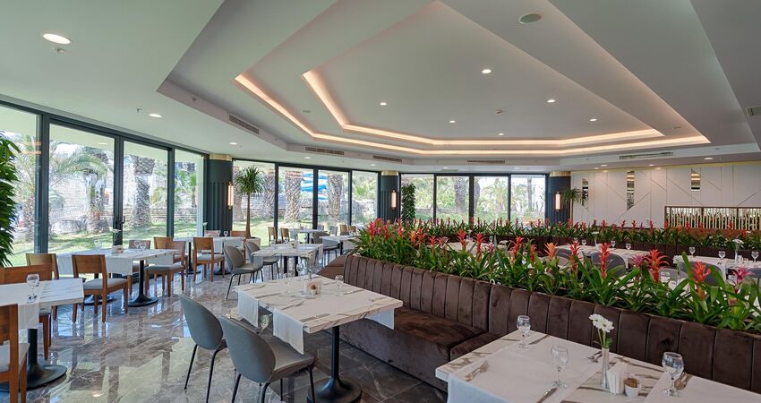 Seven Seas Hotel Blue