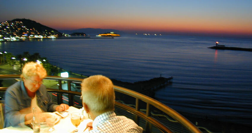 By Karaaslan İnn Hotel