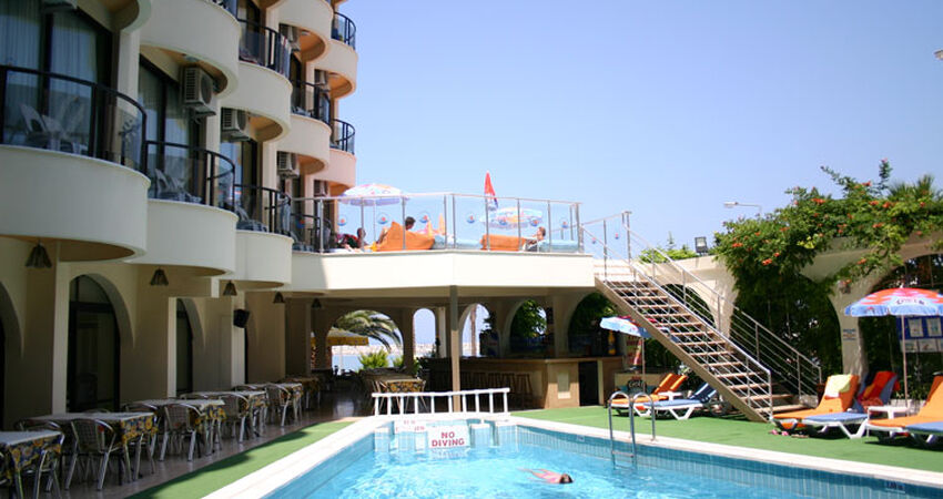 By Karaaslan İnn Hotel