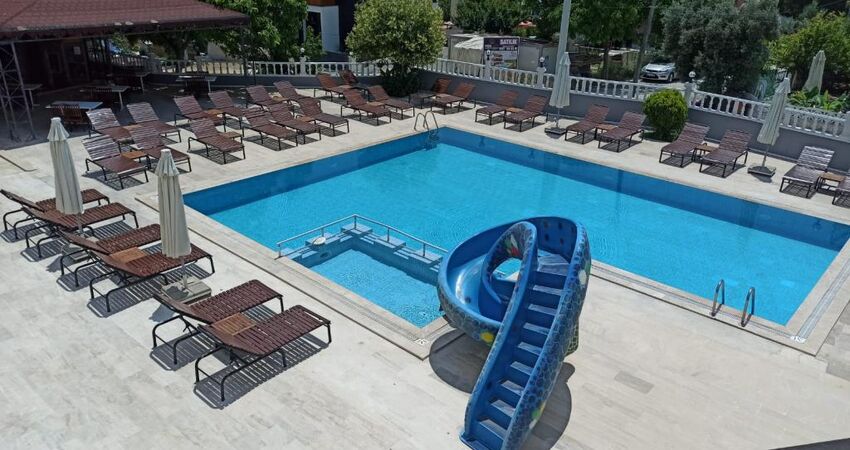 Moonstar Hotel Kuşadası