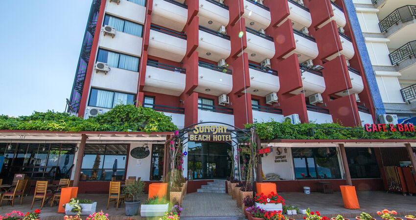 Sunday Beach Hotel
