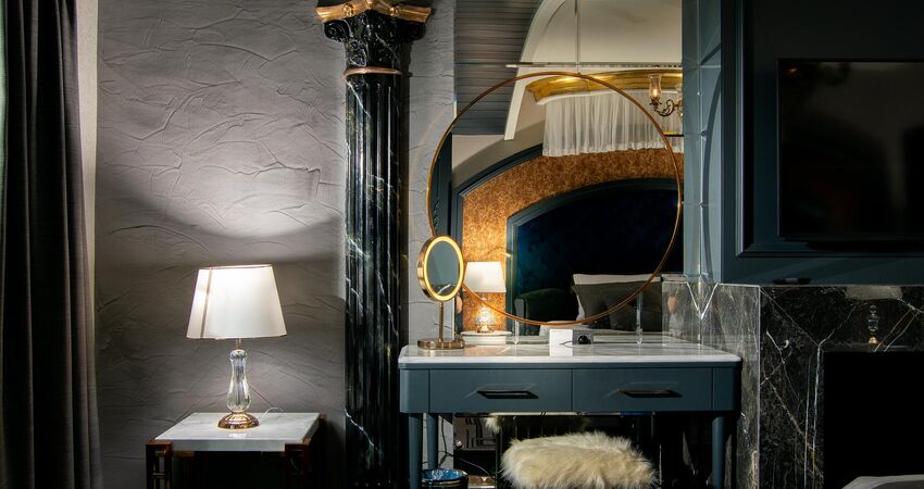 TNR Boutigue Hotel