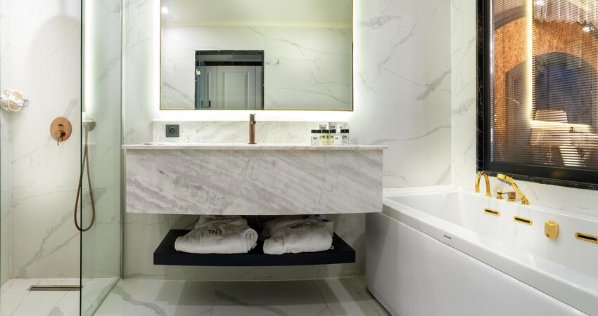 TNR Boutigue Hotel