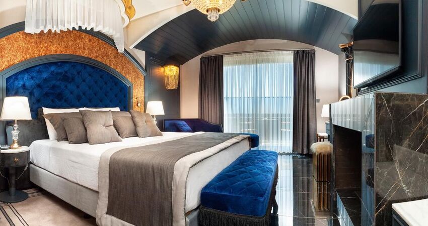 TNR Boutigue Hotel