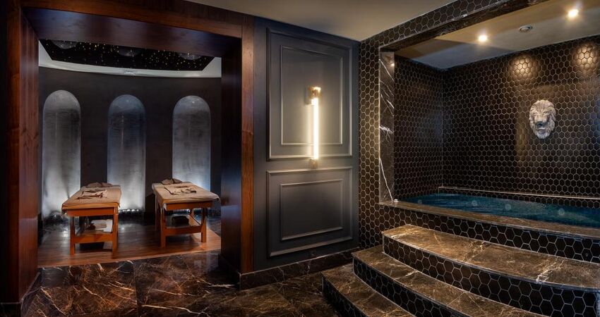 TNR Boutigue Hotel