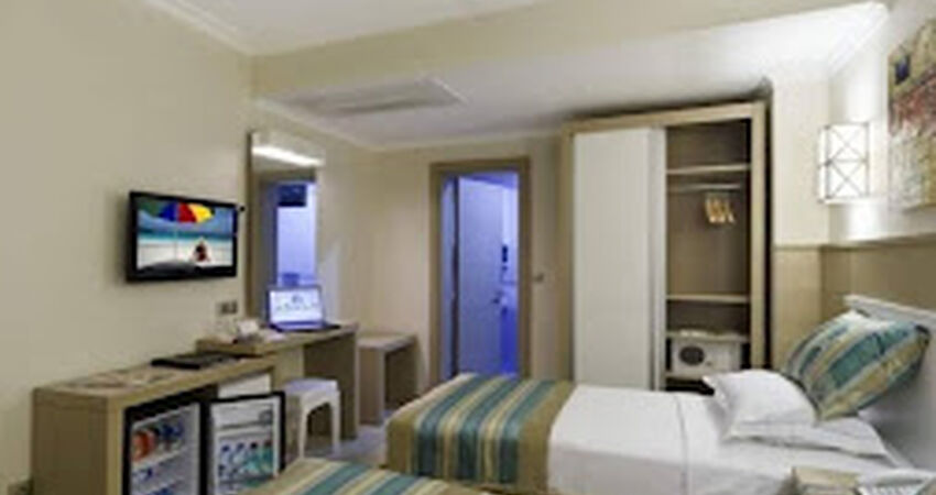 Costa Asmin Hotel