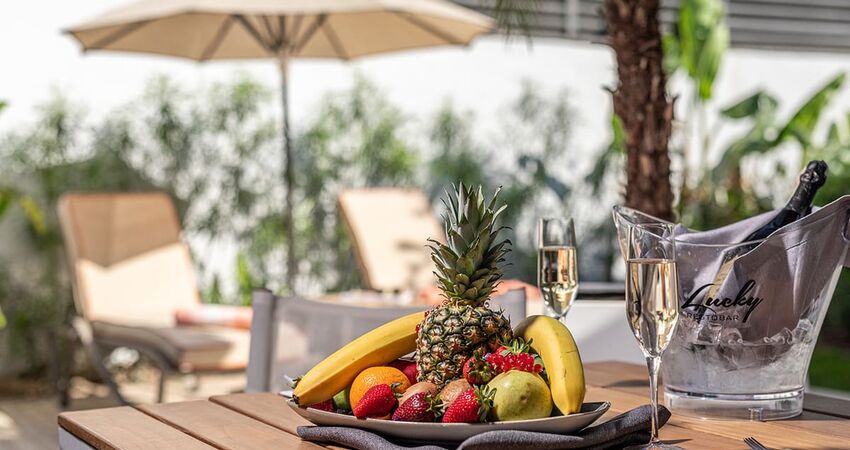 UnıQue Life Style Hotels