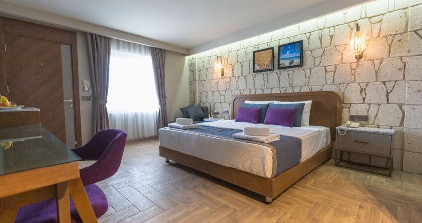 Risus Beach Resort Hotel